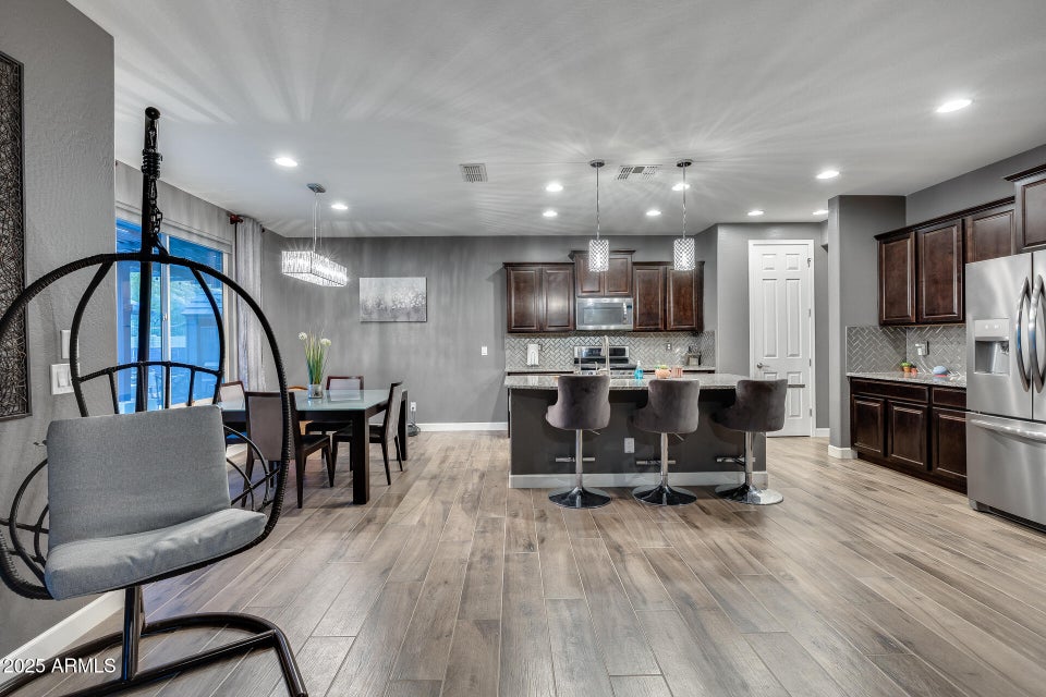 Peoria, Arizona, 85383, United States, 3 Bedrooms Bedrooms, ,Residential,For Sale,1982849