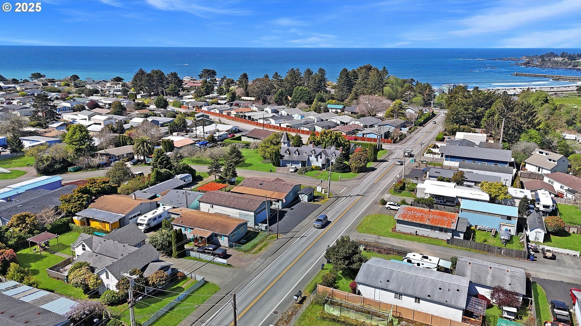 Brookings, Oregon, 97415, United States, 4 Bedrooms Bedrooms, ,2 BathroomsBathrooms,Residential,For Sale,1921792