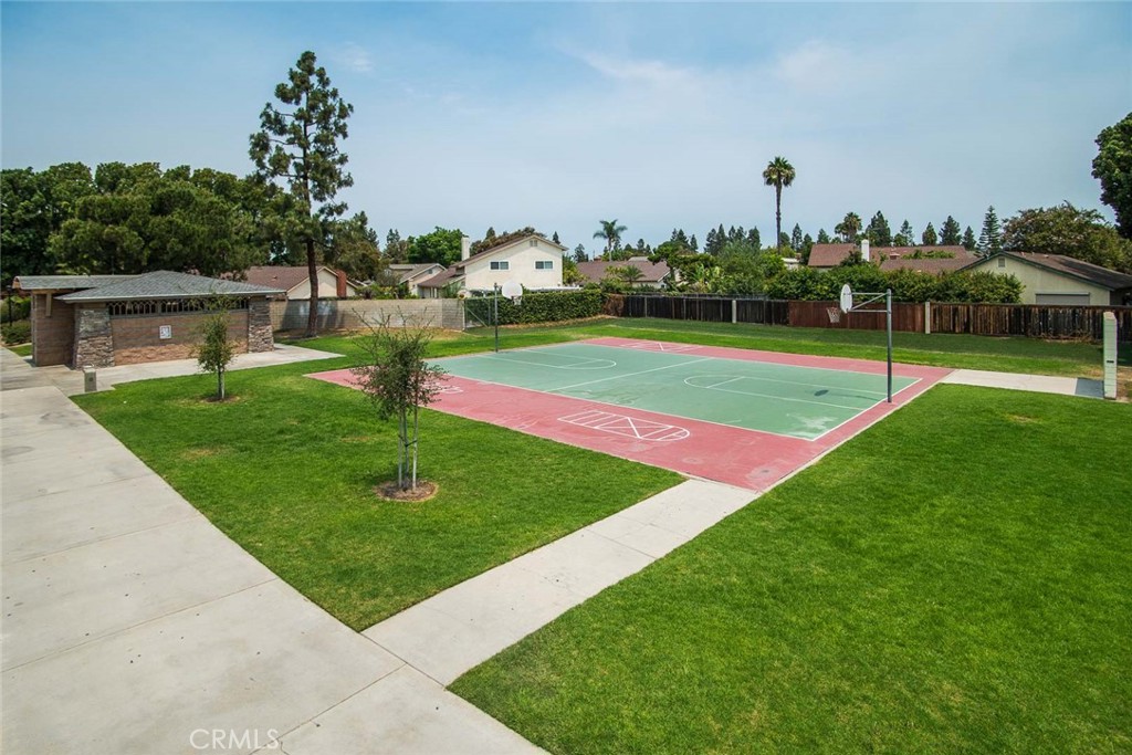 Tustin, California, 92780, United States, 4 Bedrooms Bedrooms, ,3 BathroomsBathrooms,Residential,For Sale,1941038