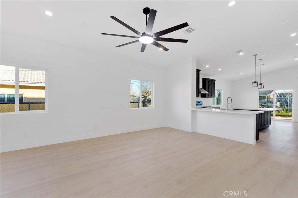 Hesperia, California, 92345, United States, 3 Bedrooms Bedrooms, ,3 BathroomsBathrooms,Residential,For Sale,2039750
