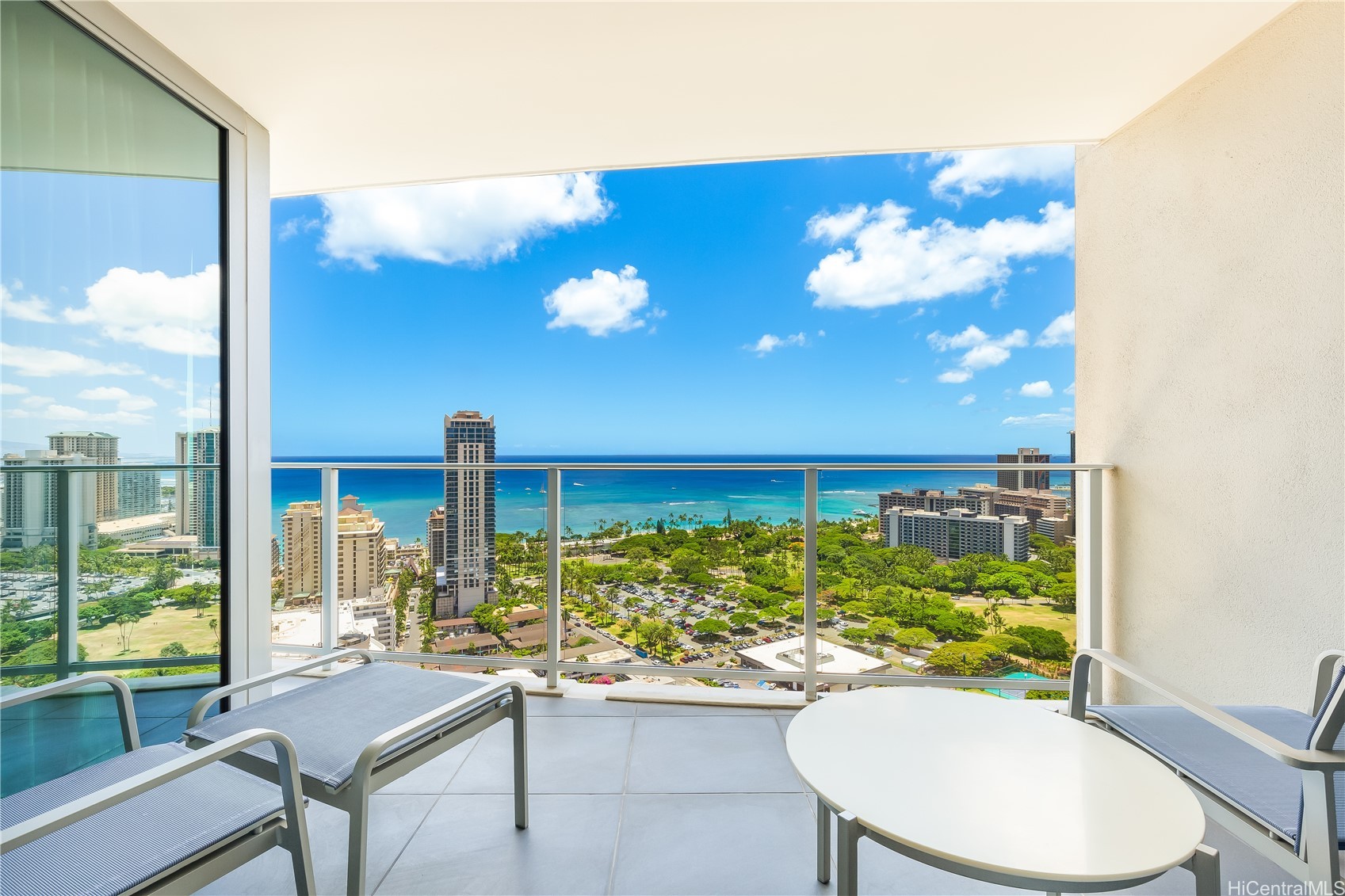 Honolulu, Hawaii, 96815, United States, ,Residential,For Sale,1792976