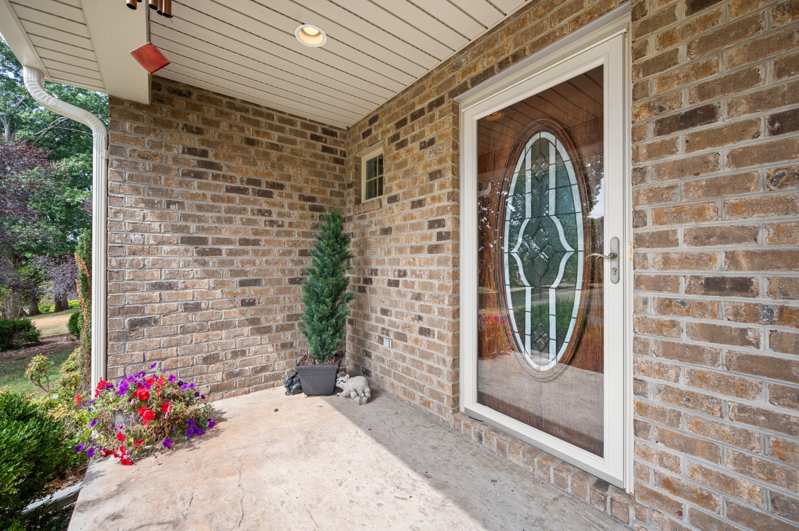 Bedford, Virginia, 24523, United States, 3 Bedrooms Bedrooms, ,3 BathroomsBathrooms,Residential,For Sale,1990224