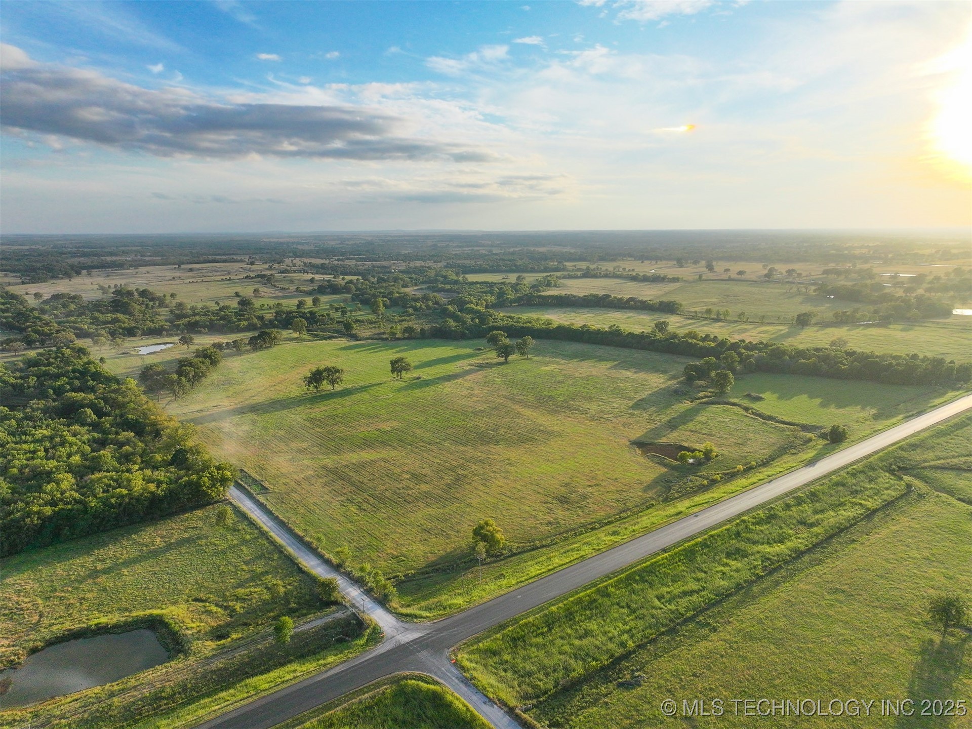 Haskell, Oklahoma, 74436, United States, ,Residential,For Sale,1989119