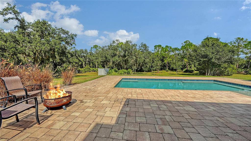 Sarasota, Florida, 34240, United States, 4 Bedrooms Bedrooms, ,4 BathroomsBathrooms,Residential,For Sale,1987822