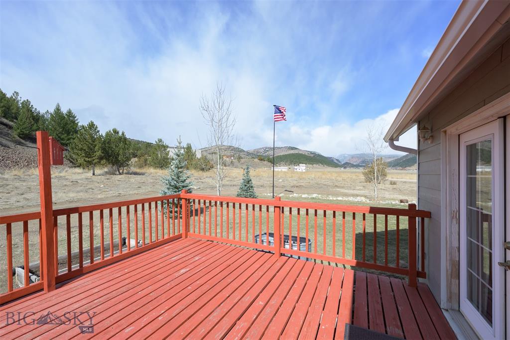 Anaconda, Montana, 59711, United States, 5 Bedrooms Bedrooms, ,3 BathroomsBathrooms,Residential,For Sale,1923651