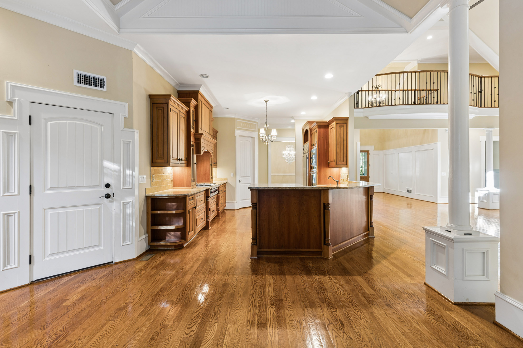 A Rare Opportunity to Enjoy Estate-Style Living in Sought-After Woodstock - 物件實景