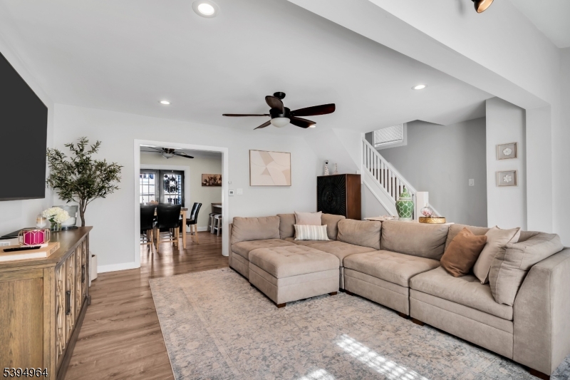 Roselle Park Boro, New Jersey, 07204, United States, 4 Bedrooms Bedrooms, ,1 BathroomBathrooms,Residential,For Sale,1987650