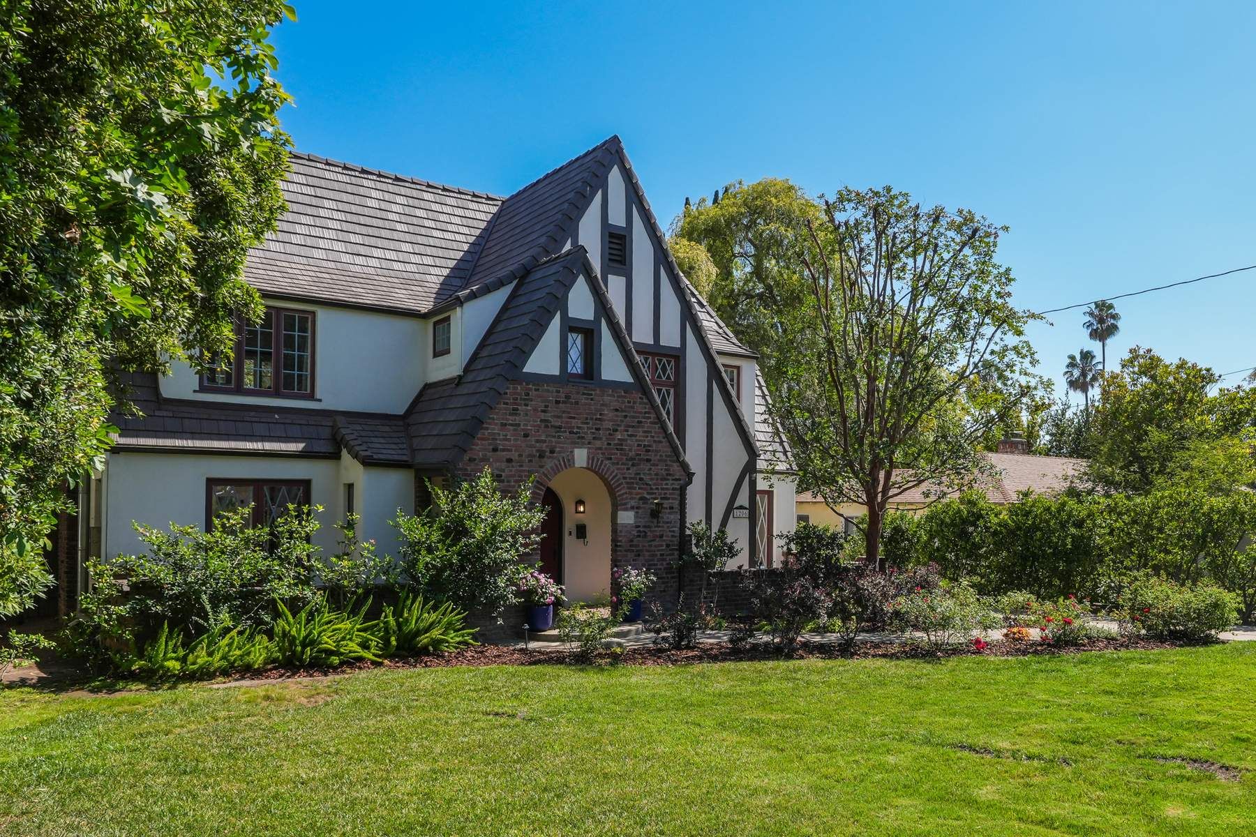  1206 East Mendocino Street - 物件實景