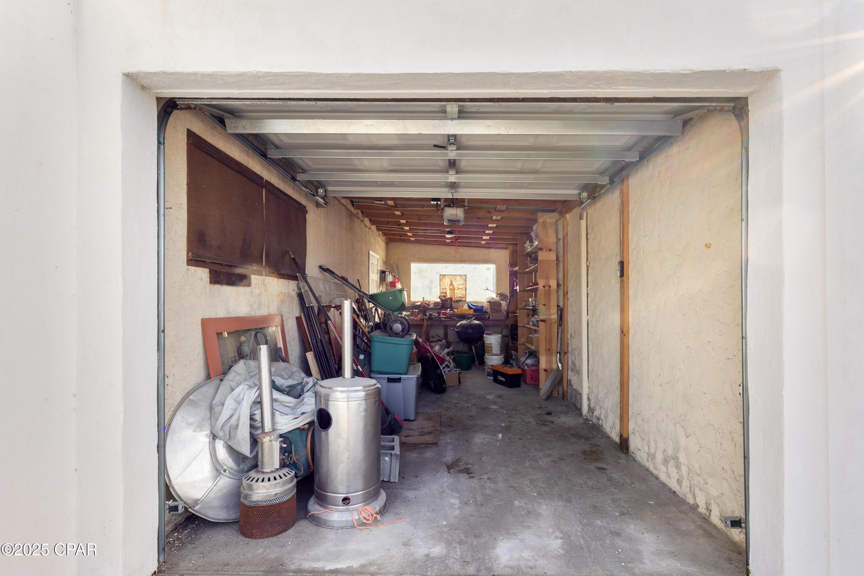 Panama City, Florida, 32405, United States, 4 Bedrooms Bedrooms, ,3 BathroomsBathrooms,Residential,For Sale,1942576