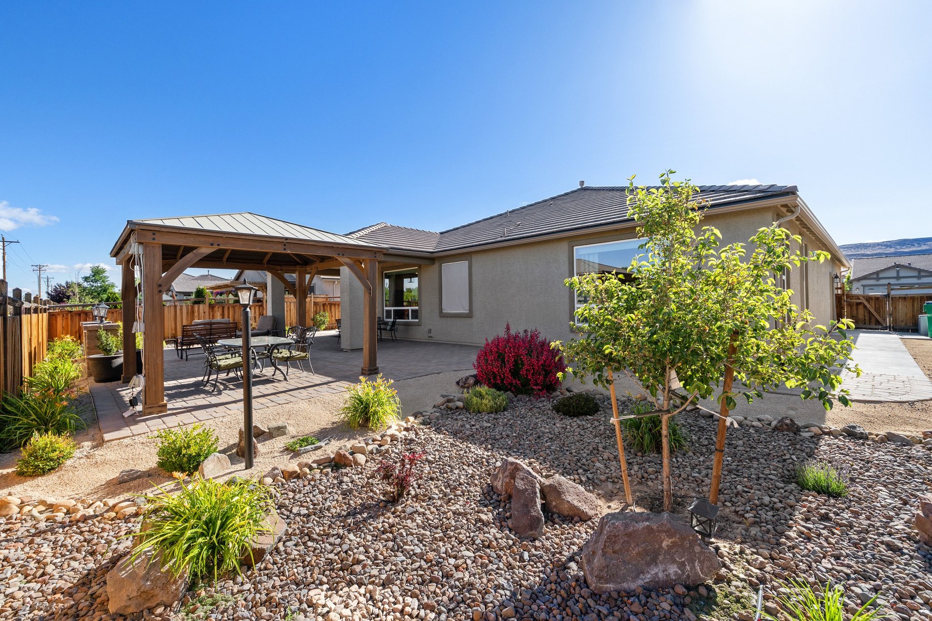  Welcome to 7239 Early Dawn Court, located in desirable Wingfield Springs - 物件實景