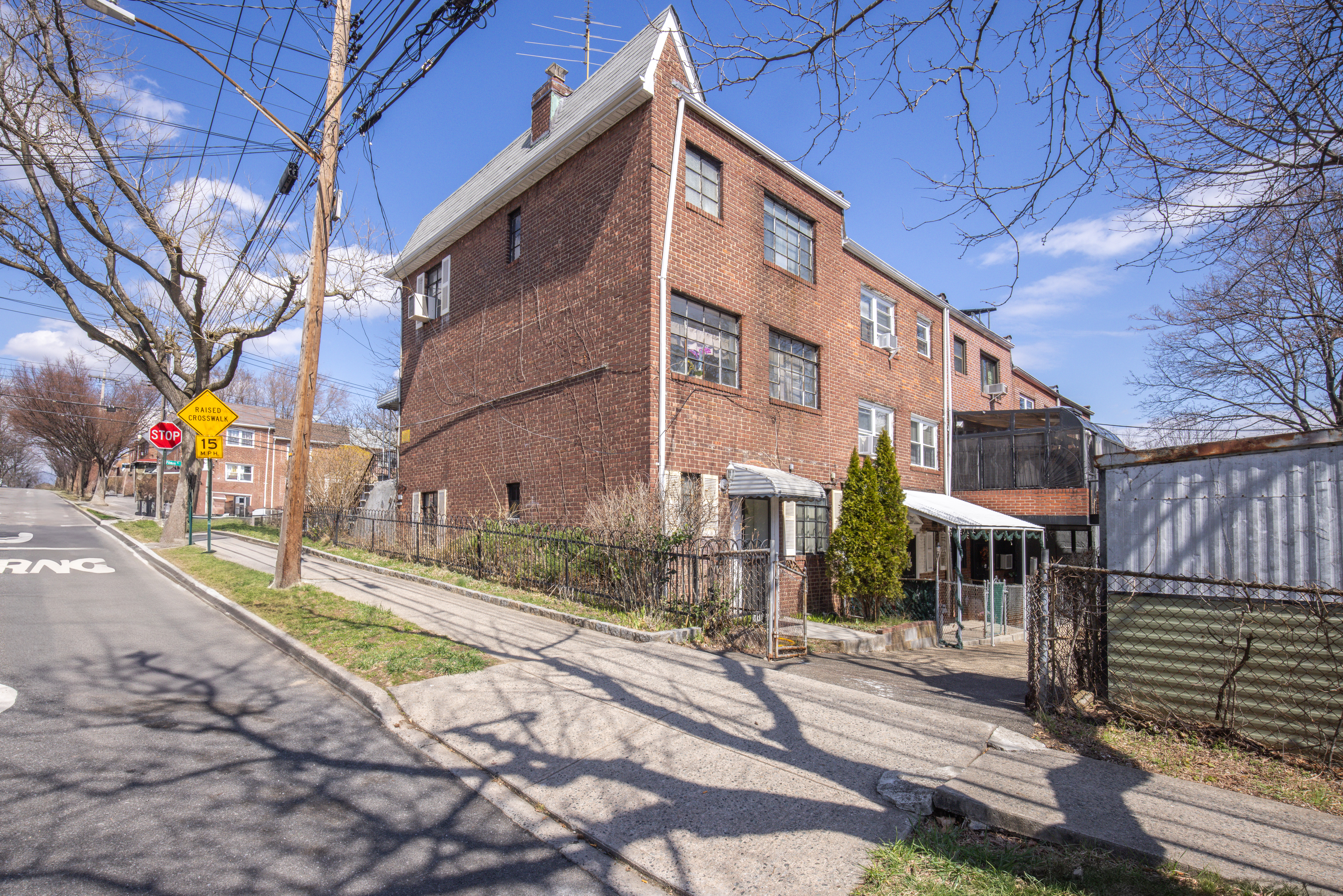  1774 Pitman Avenue - 物件實景