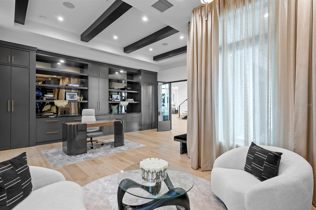 Tampa, Florida, 33629, United States, 4 Bedrooms Bedrooms, ,6 BathroomsBathrooms,Residential,For Sale,1932430