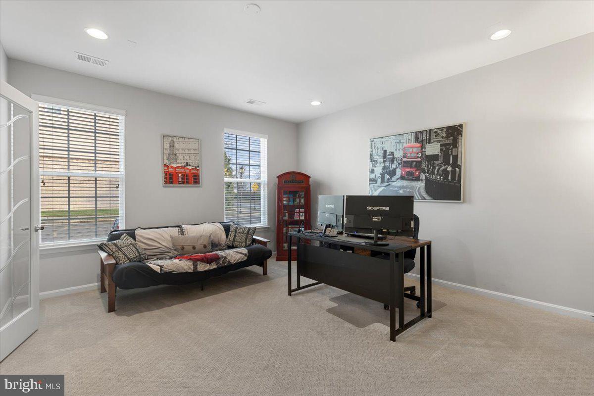 Leesburg, Virginia, 20176, United States, 3 Bedrooms Bedrooms, ,4 BathroomsBathrooms,Residential,For Sale,2003528