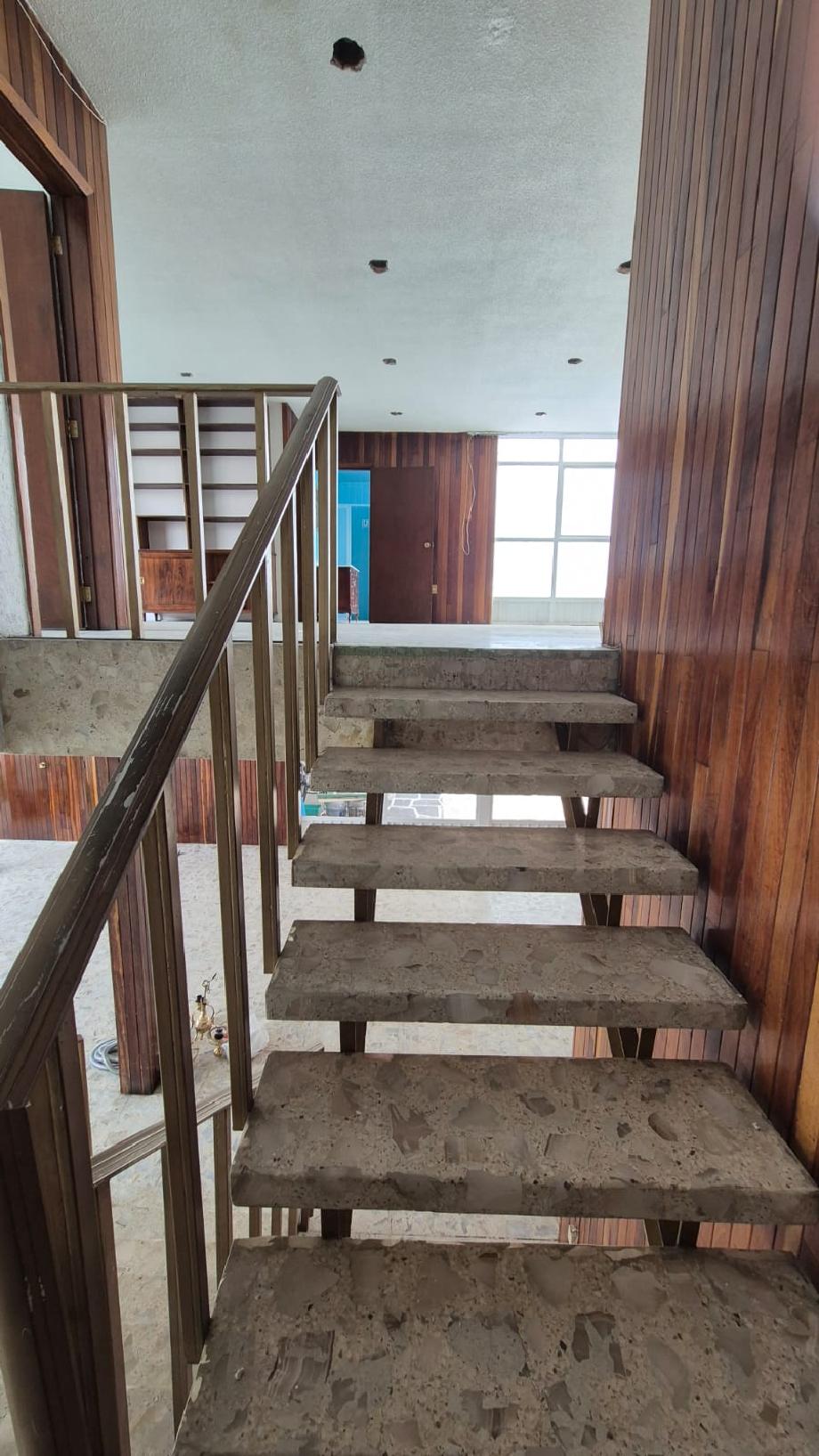 Iztacalco, Ciudad de México, 08200, Mexico, 9 Bedrooms Bedrooms, ,3 BathroomsBathrooms,Residential,For Sale,1918570