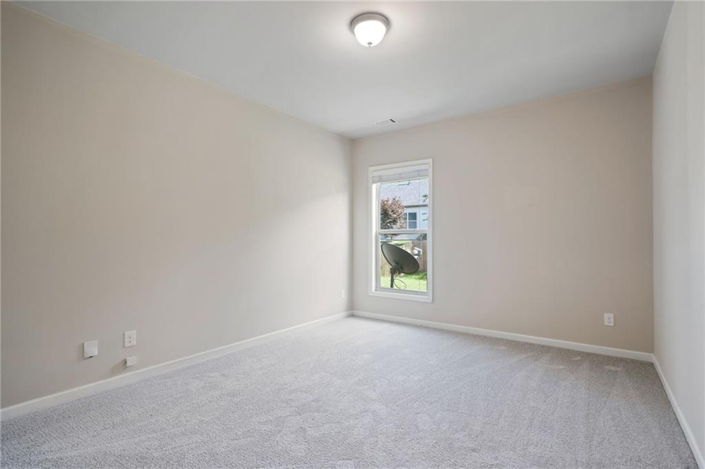 Cumming, Georgia, 30040, United States, 5 Bedrooms Bedrooms, ,4 BathroomsBathrooms,Residential,For Sale,1979728