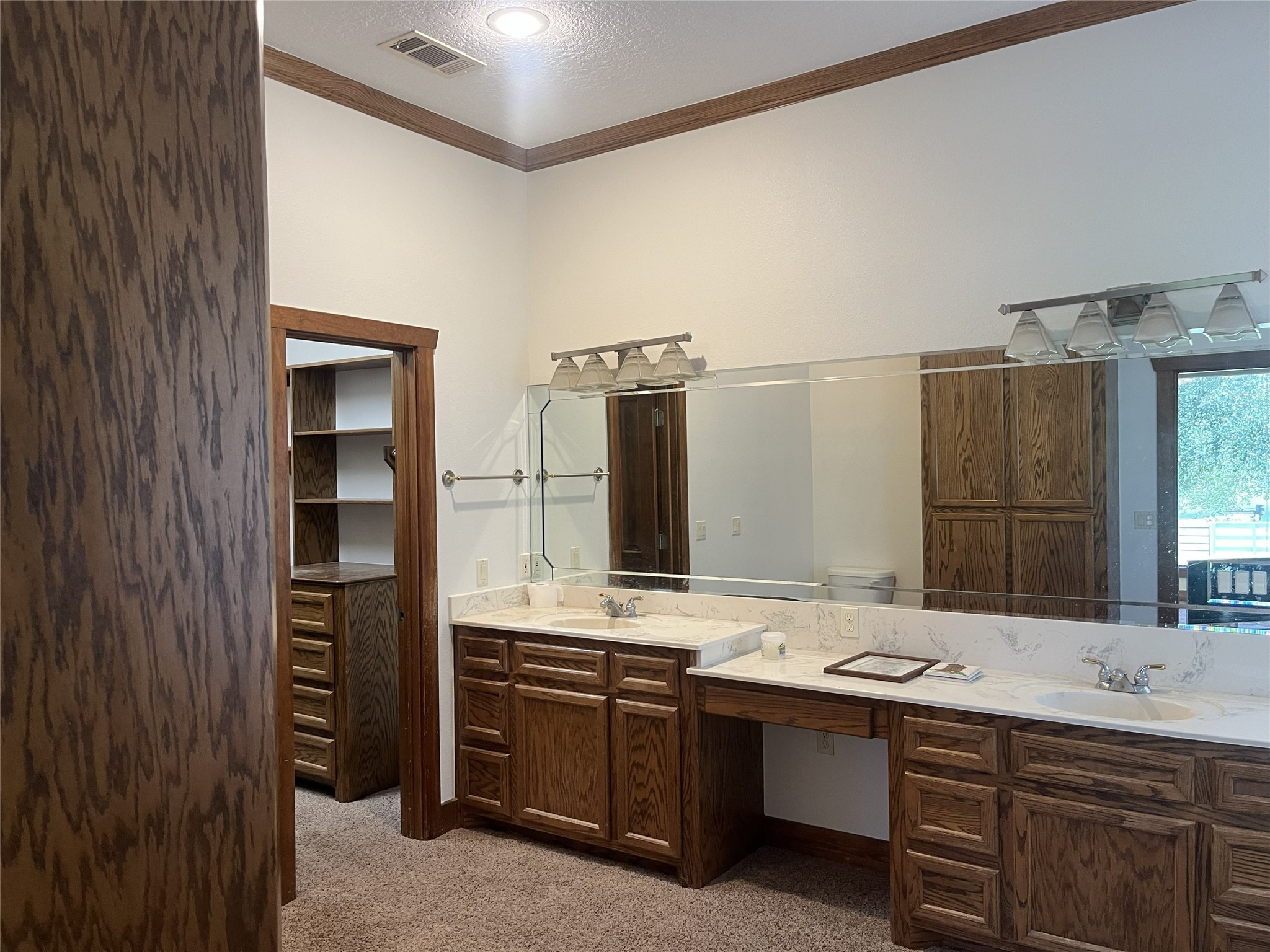 Montgomery, Texas, 77316, United States, 4 Bedrooms Bedrooms, ,3 BathroomsBathrooms,Residential,For Sale,1988300