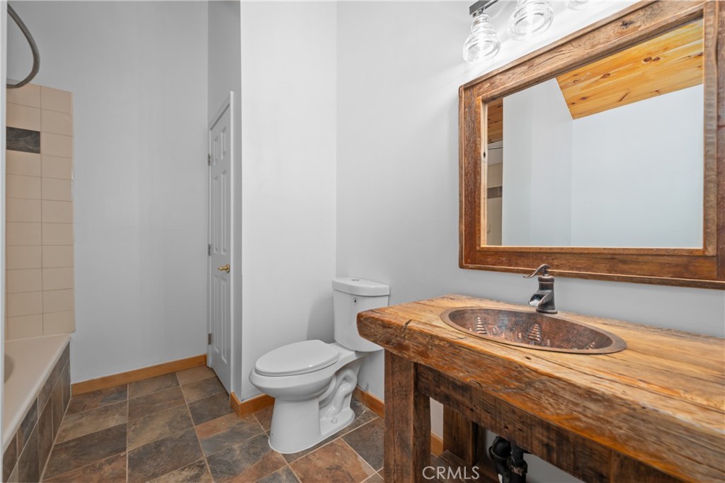 Julian, California, 92036, United States, 3 Bedrooms Bedrooms, ,2 BathroomsBathrooms,Residential,For Sale,1867078