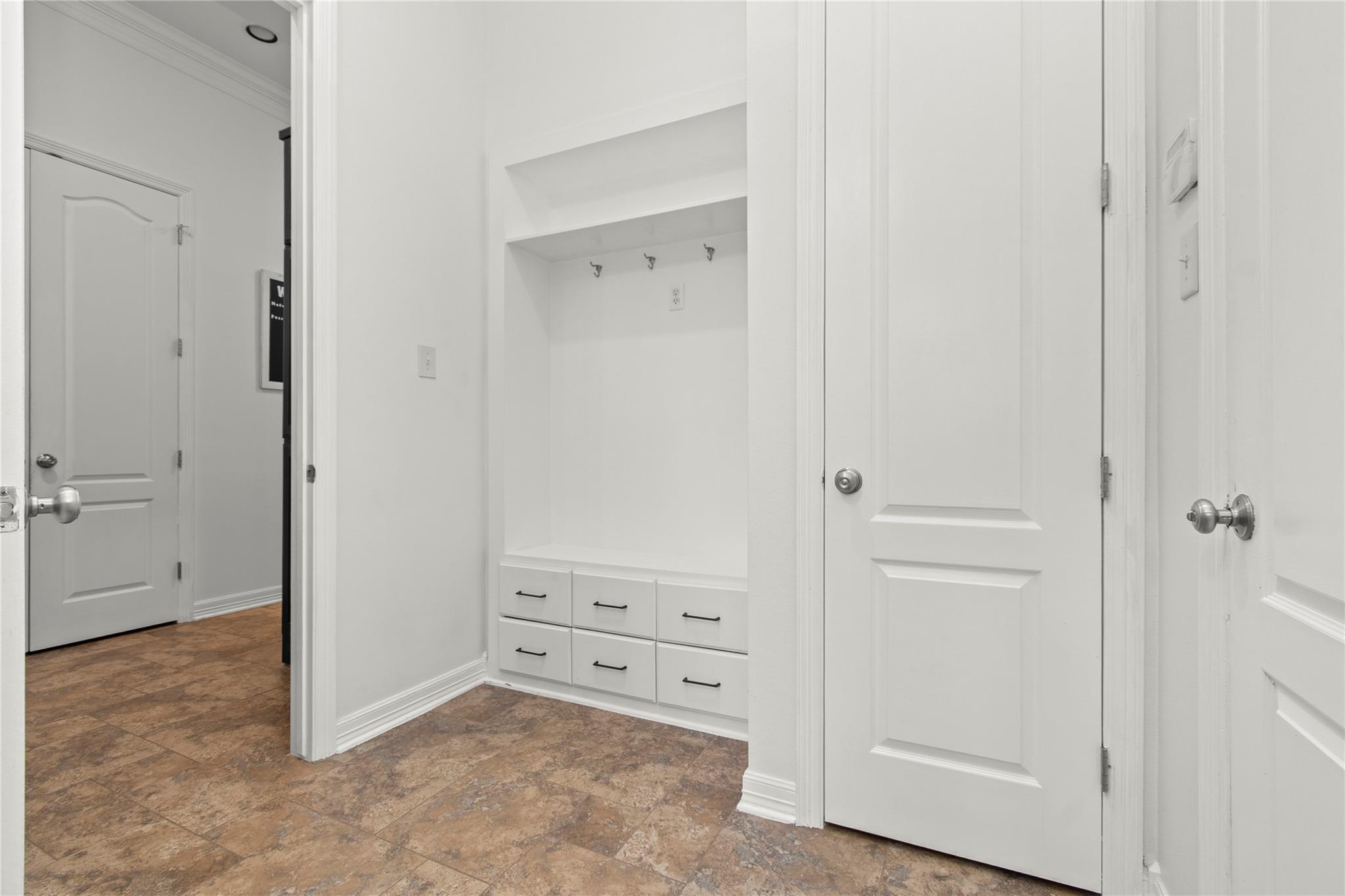 Conroe, Texas, 77302, United States, 4 Bedrooms Bedrooms, ,4 BathroomsBathrooms,Residential,For Sale,1982610