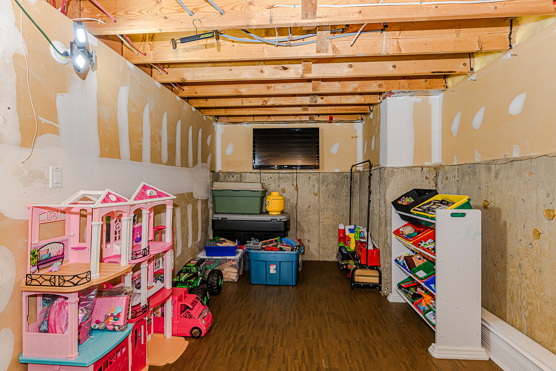  Bright Open Townhome - 物件實景