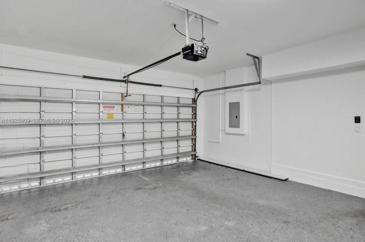 Doral, Florida, 33178, United States, 4 Bedrooms Bedrooms, ,3 BathroomsBathrooms,Residential,For Sale,2003230