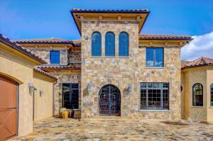 Wirtz, Virginia, 24184, United States, 5 Bedrooms Bedrooms, ,5 BathroomsBathrooms,Residential,For Sale,1987804