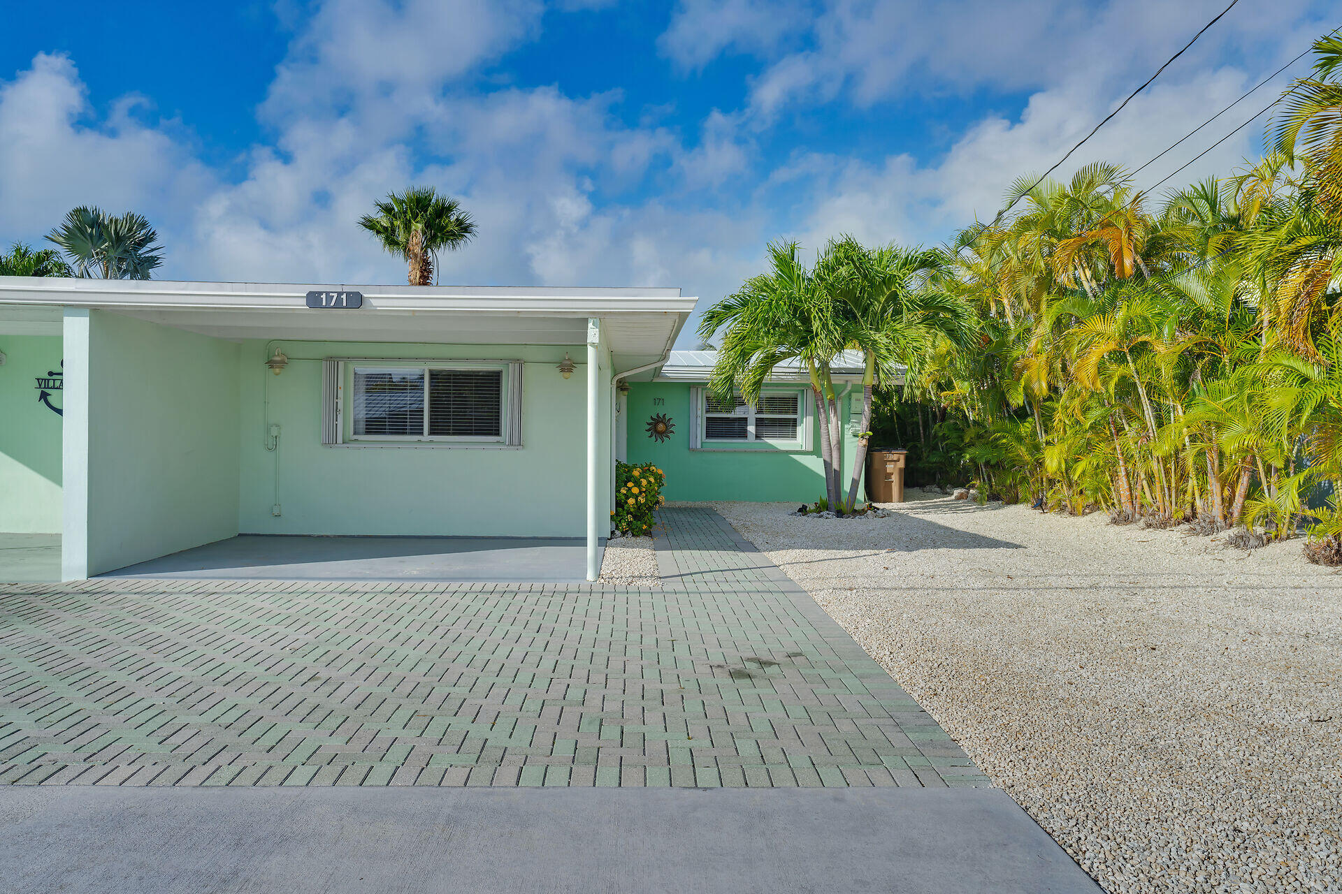 KEY COLONY, Florida, 33051, United States, 2 Bedrooms Bedrooms, ,2 BathroomsBathrooms,Residential,For Sale,2002206