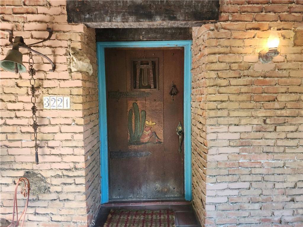 Riverside, California, 92501, United States, 4 Bedrooms Bedrooms, ,2 BathroomsBathrooms,Residential,For Sale,1966223