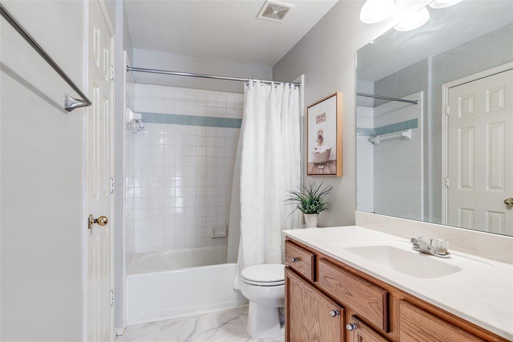Carrollton, Texas, 75010, United States, 4 Bedrooms Bedrooms, ,4 BathroomsBathrooms,Residential,For Sale,2019559