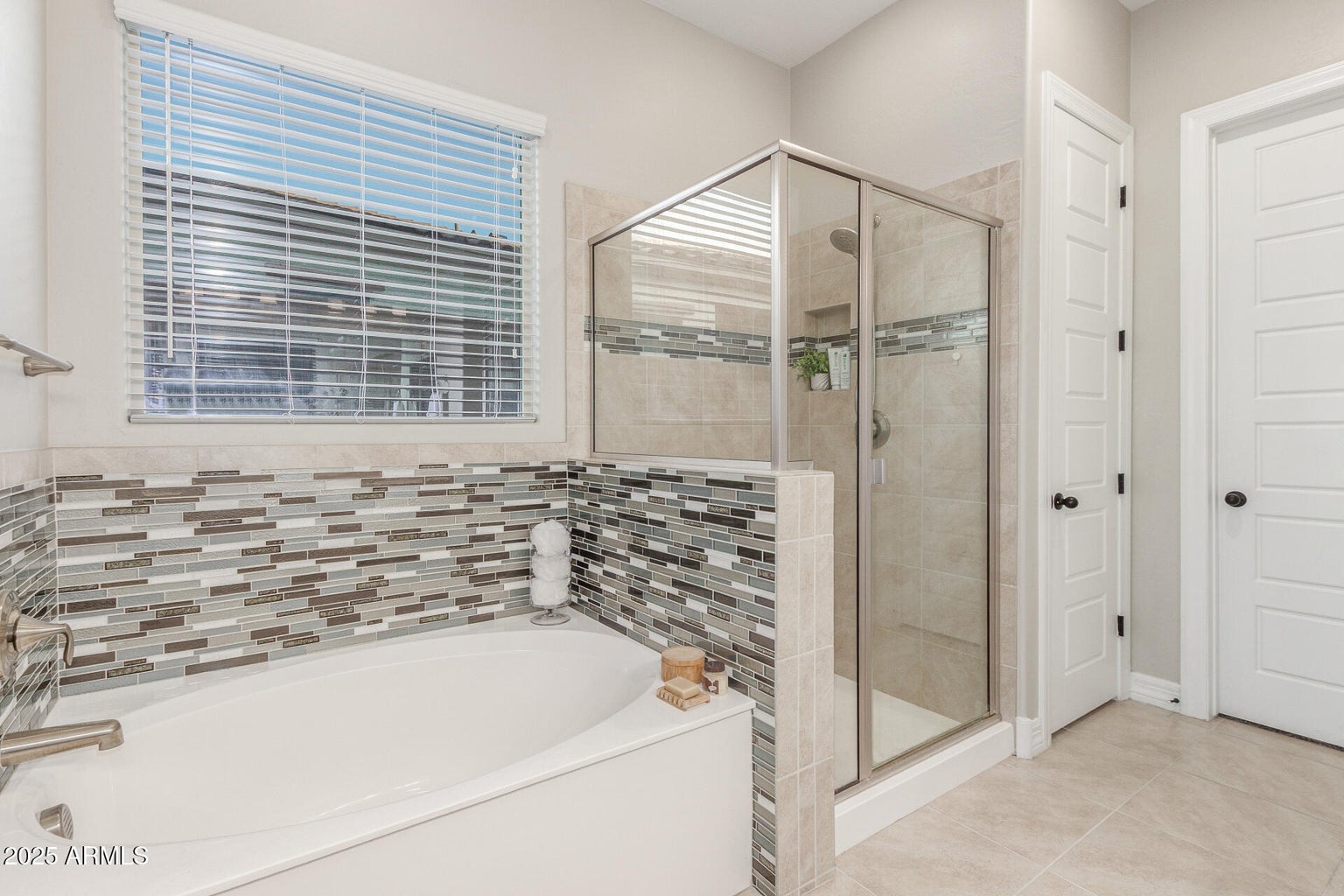 Goodyear, Arizona, 85395, United States, 3 Bedrooms Bedrooms, ,2 BathroomsBathrooms,Residential,For Sale,1979657