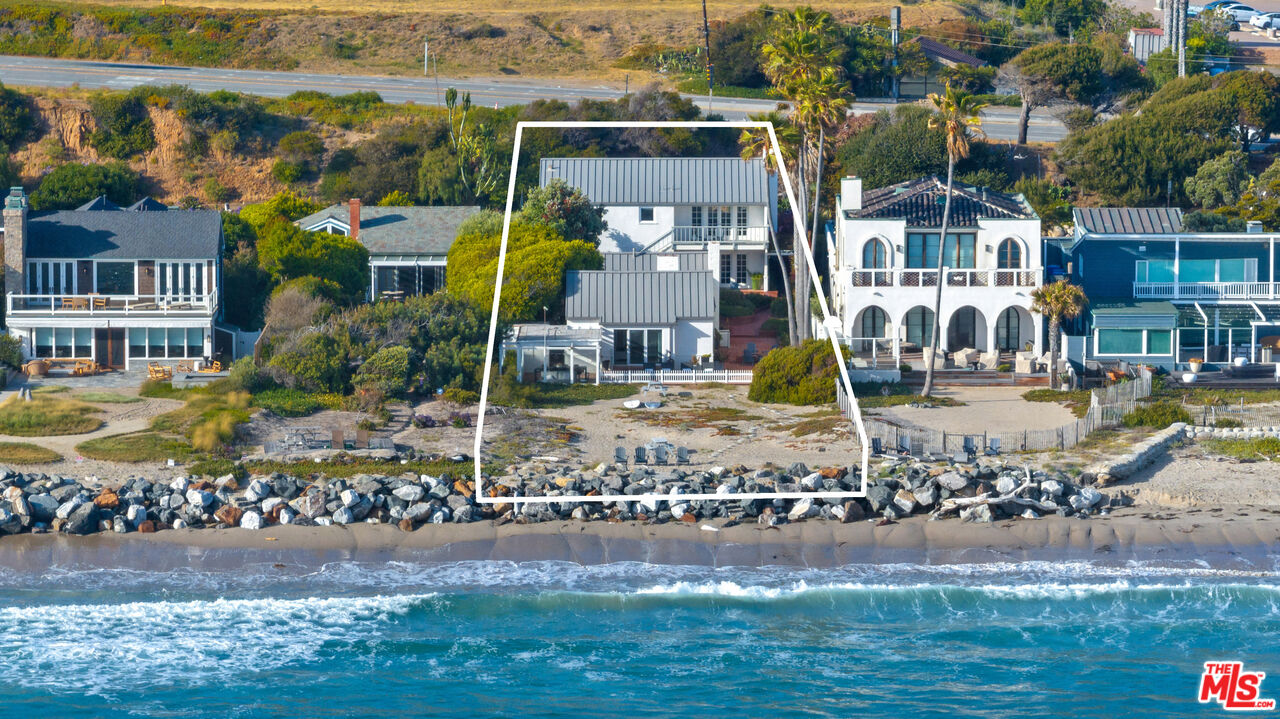 Malibu, California, 90265, United States, 4 Bedrooms Bedrooms, ,4 BathroomsBathrooms,Residential,For Sale,1840661