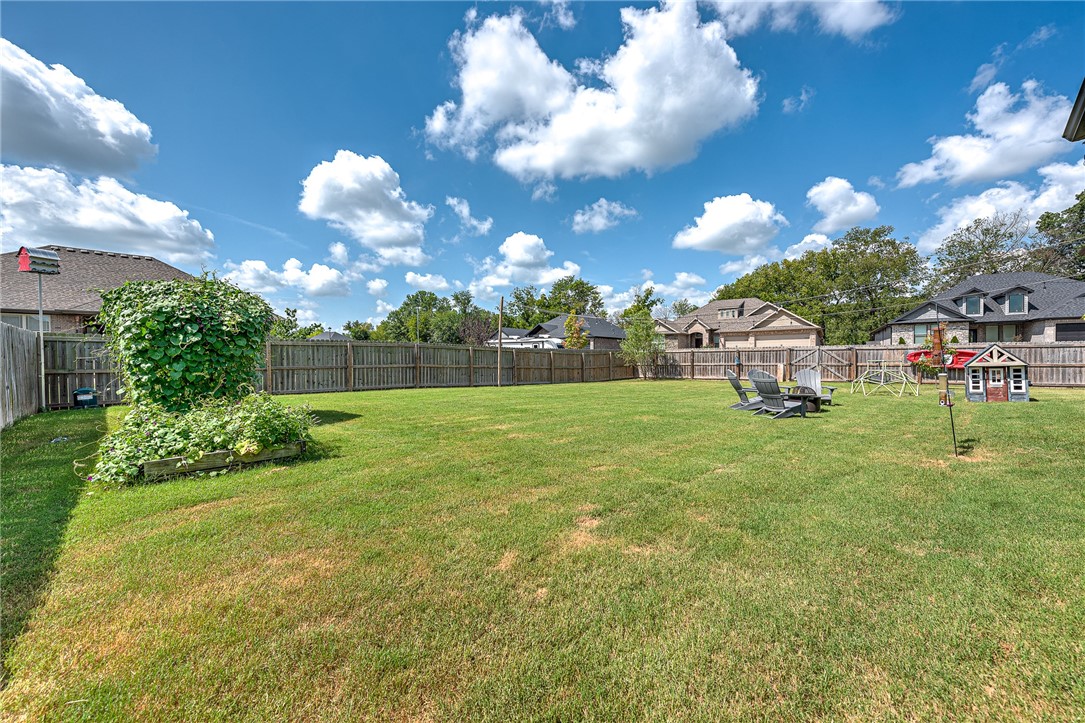 Cave Springs, Arkansas, 72718, United States, 4 Bedrooms Bedrooms, ,3 BathroomsBathrooms,Residential,For Sale,1919634