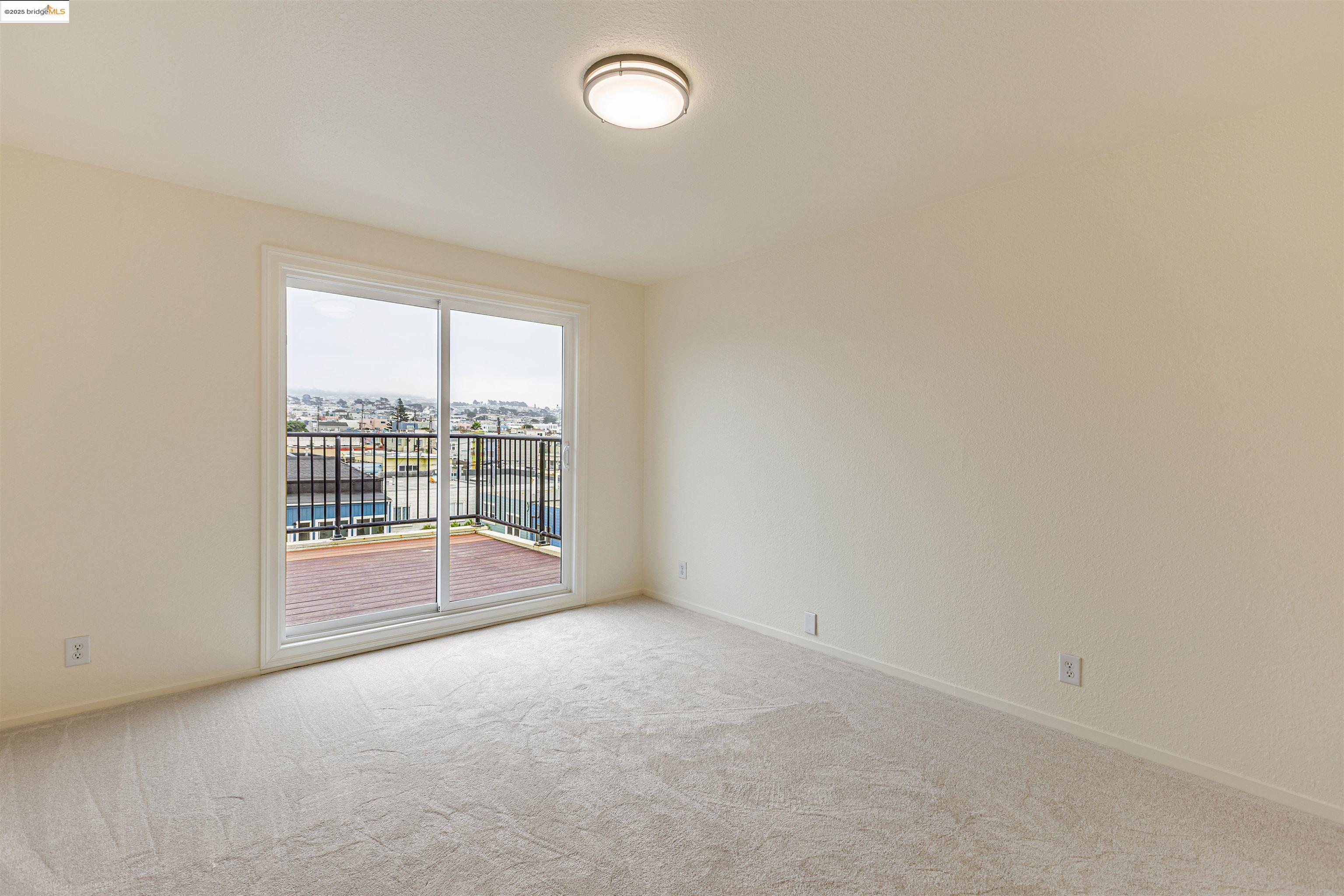 San Francisco, California, 94122, United States, 3 Bedrooms Bedrooms, ,3 BathroomsBathrooms,Residential,For Sale,1949271