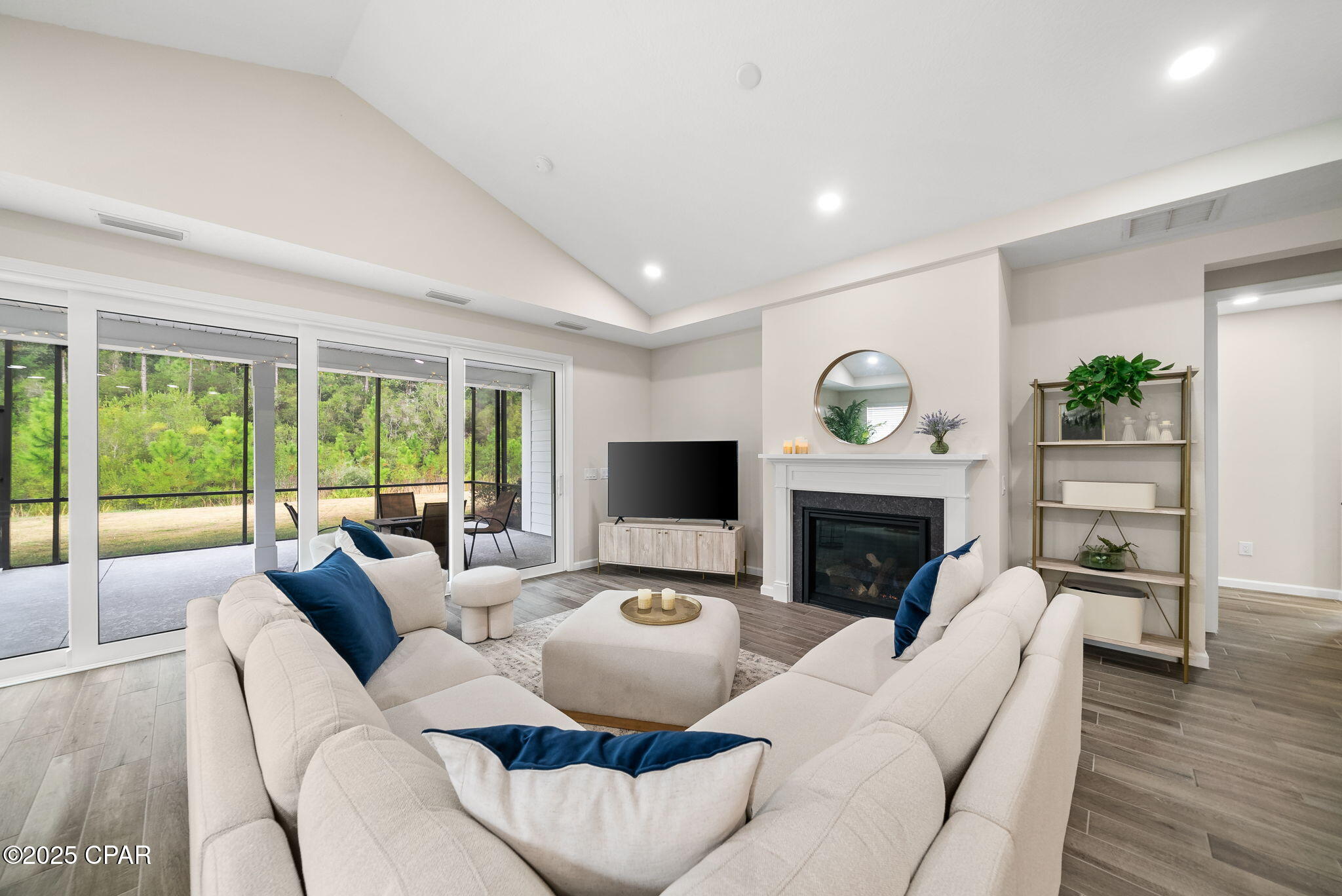 Panama City Beach, Florida, 32413, United States, 2 Bedrooms Bedrooms, ,3 BathroomsBathrooms,Residential,For Sale,2000700