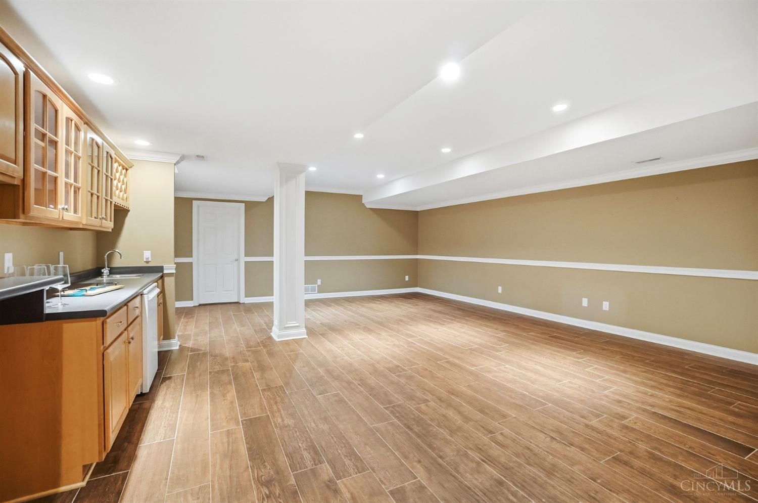 Hamilton Twp, Ohio, 45039, United States, 3 Bedrooms Bedrooms, ,3 BathroomsBathrooms,Residential,For Sale,1987530