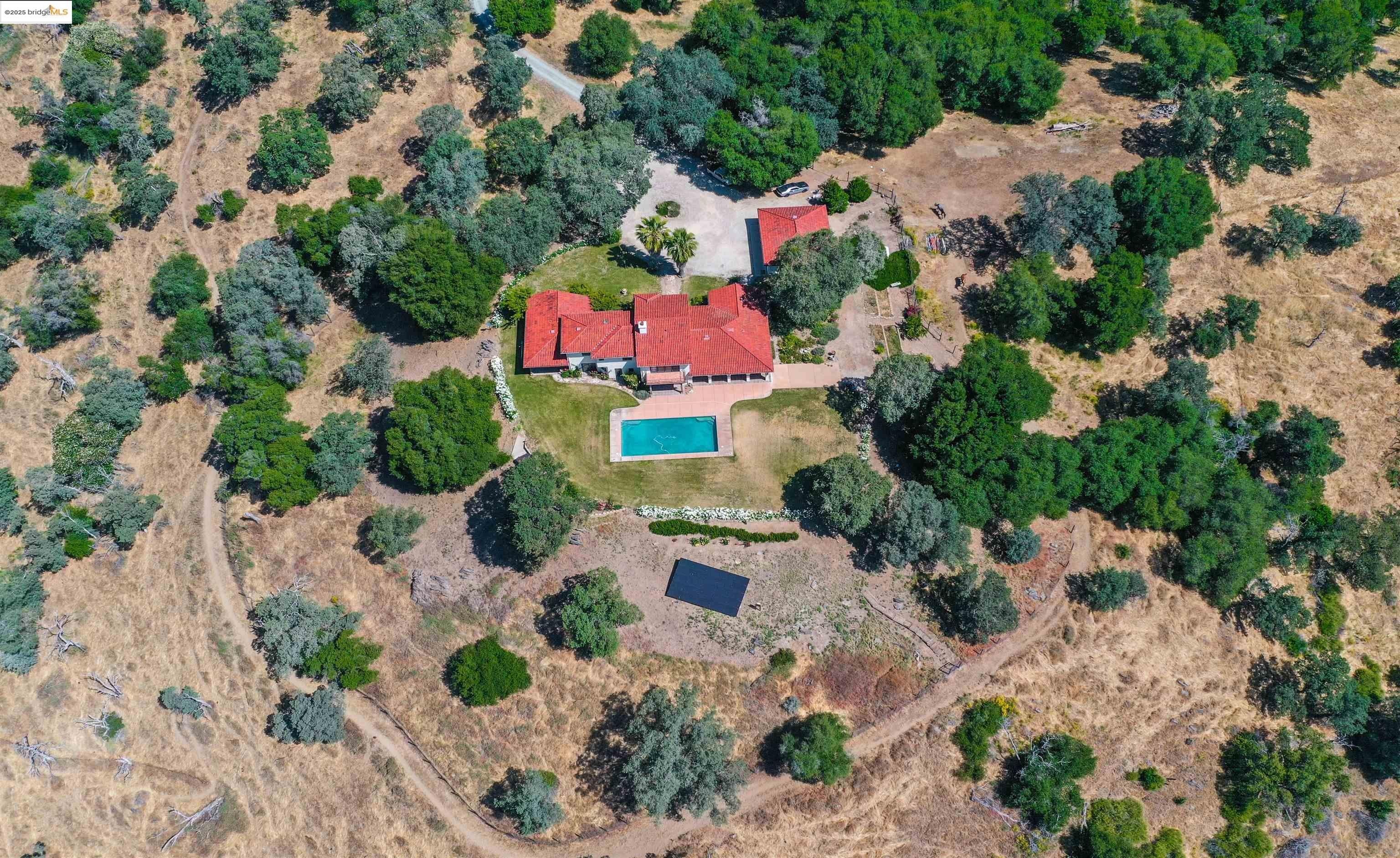 Sonora, California, 95370, United States, 4 Bedrooms Bedrooms, ,4 BathroomsBathrooms,Residential,For Sale,1846980