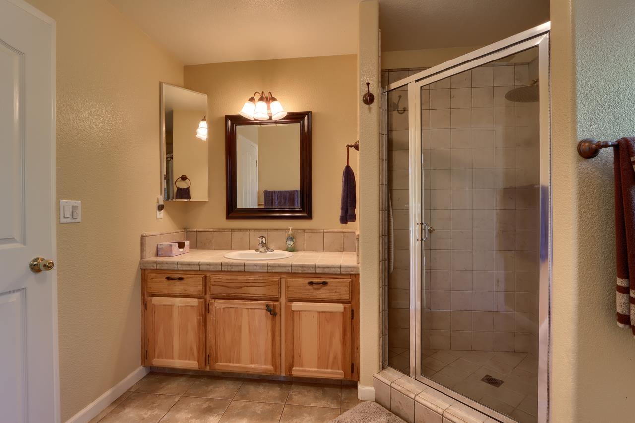 Mariposa, California, 95338, United States, 3 Bedrooms Bedrooms, ,2 BathroomsBathrooms,Residential,For Sale,1974178