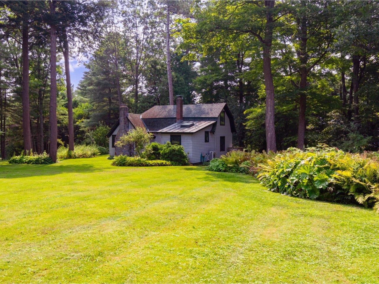 Ferrisburgh, Vermont, 05491, United States, 5 Bedrooms Bedrooms, ,3 BathroomsBathrooms,Residential,For Sale,1728733