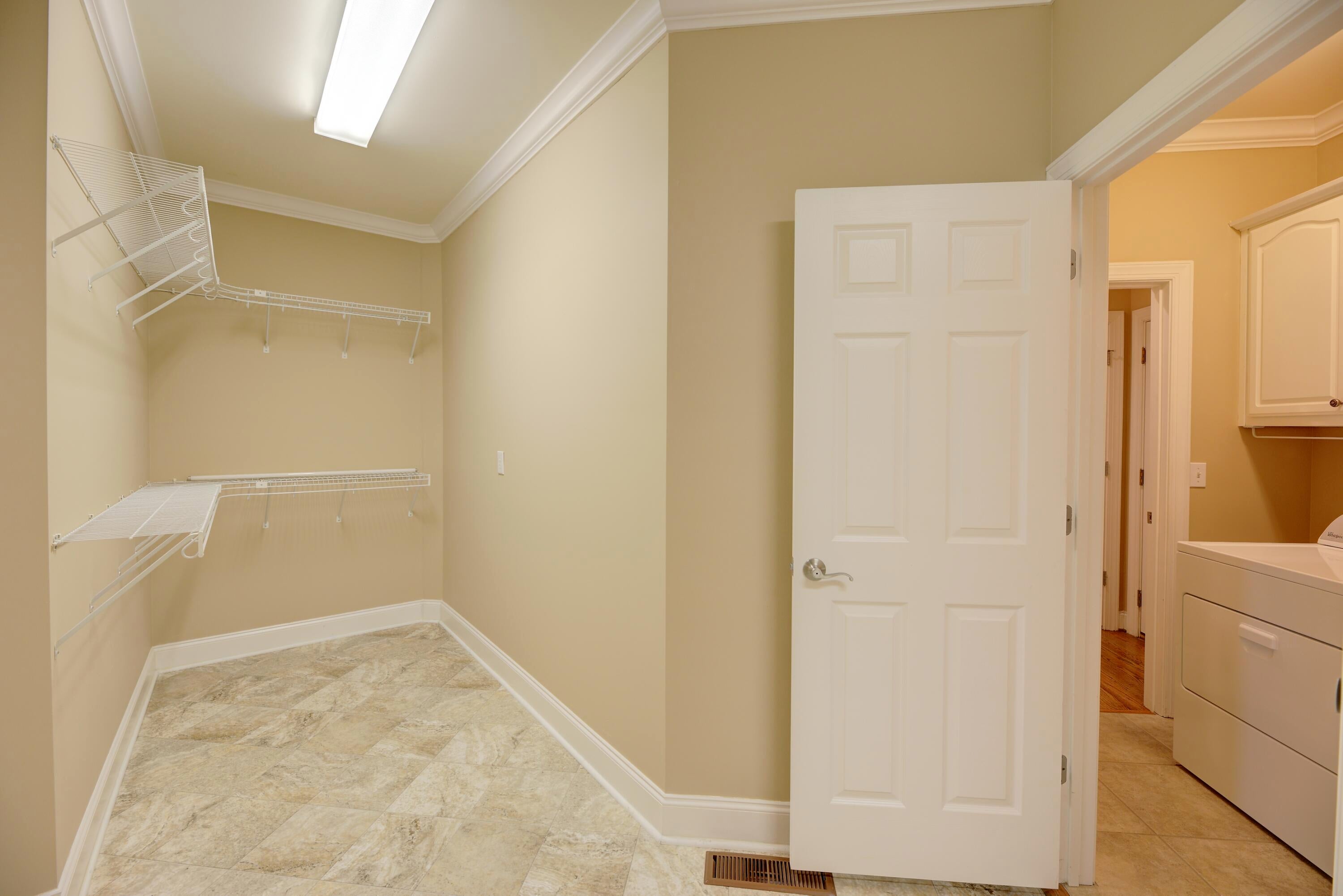 Ringgold, Georgia, 30736, United States, 3 Bedrooms Bedrooms, ,3 BathroomsBathrooms,Residential,For Sale,1918038