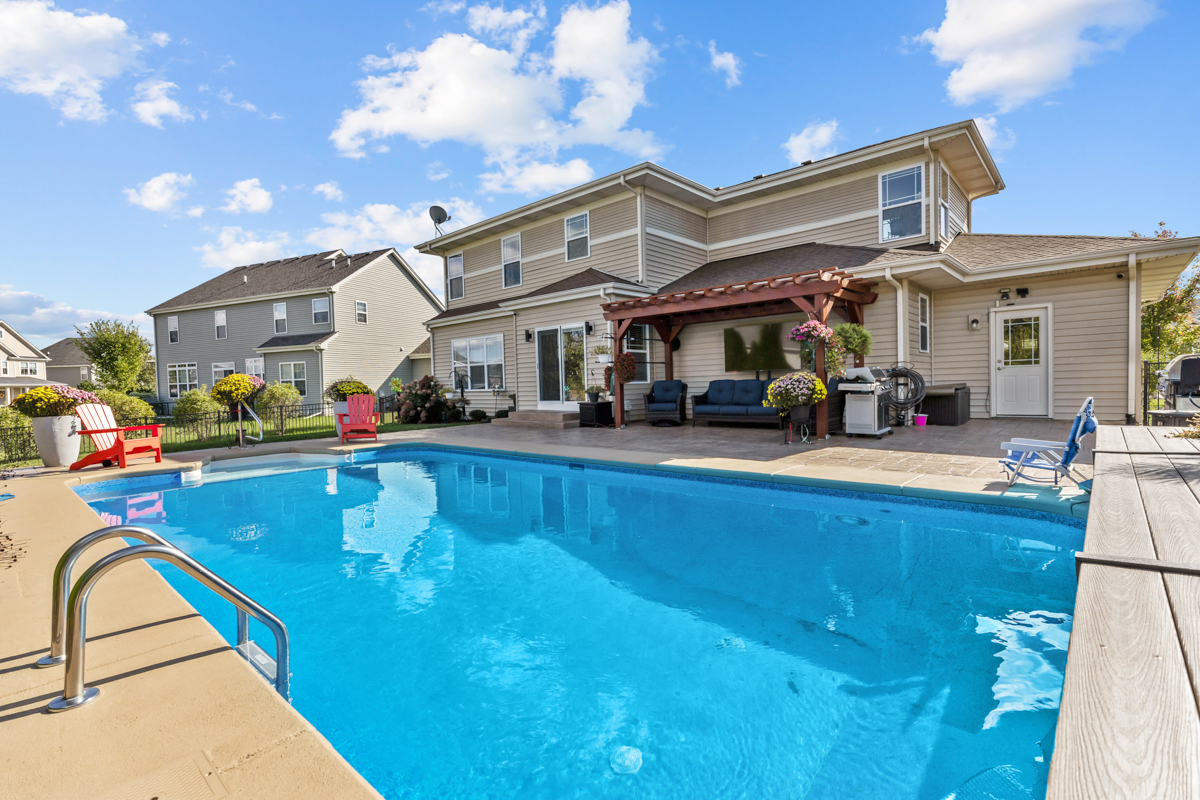 Elburn, Illinois, 60119, United States, 5 Bedrooms Bedrooms, ,4 BathroomsBathrooms,Residential,For Sale,1992402