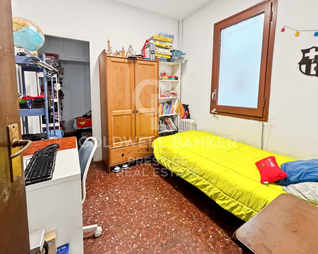 Barcelona, Catalonia, ES, 4 Bedrooms Bedrooms, ,2 BathroomsBathrooms,Residential,For Sale,1766813