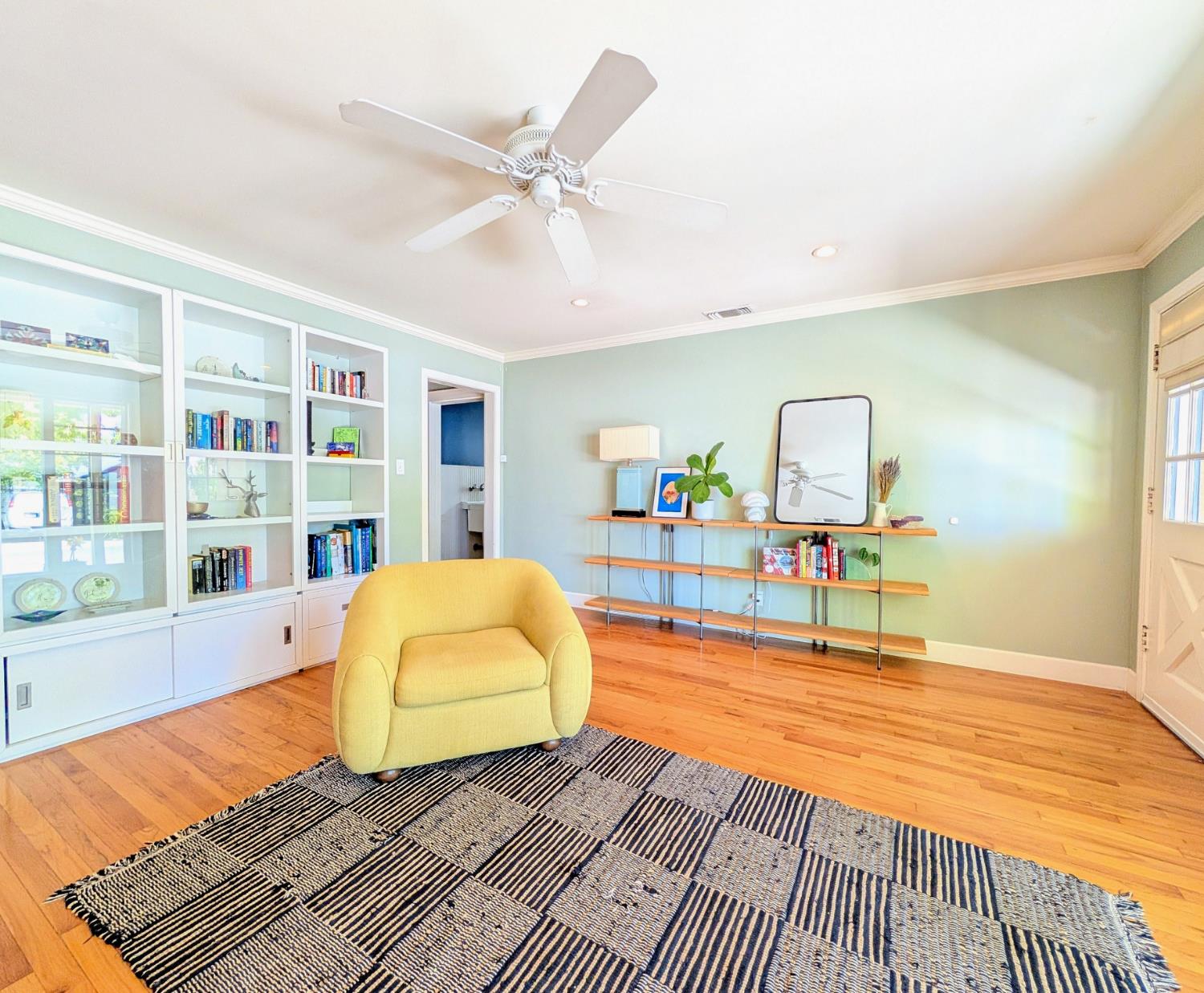 Sacramento, California, 95819, United States, 3 Bedrooms Bedrooms, ,2 BathroomsBathrooms,Residential,For Sale,1949743