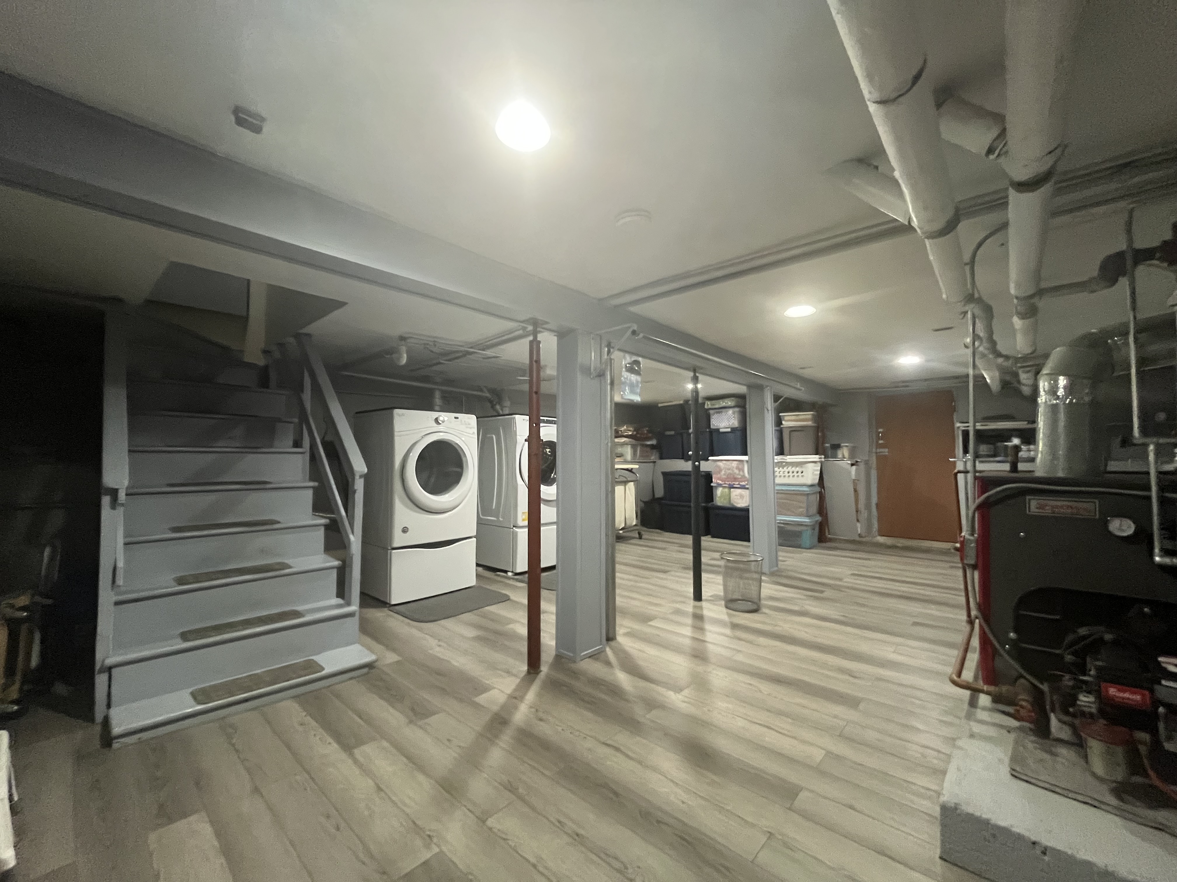 Bronx, New York, 10475, United States, 3 Bedrooms Bedrooms, ,2 BathroomsBathrooms,Residential,For Sale,1974345