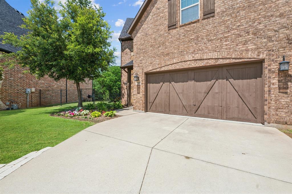 Flower Mound, Texas, 75022, United States, 5 Bedrooms Bedrooms, ,4 BathroomsBathrooms,Residential,For Sale,1991112