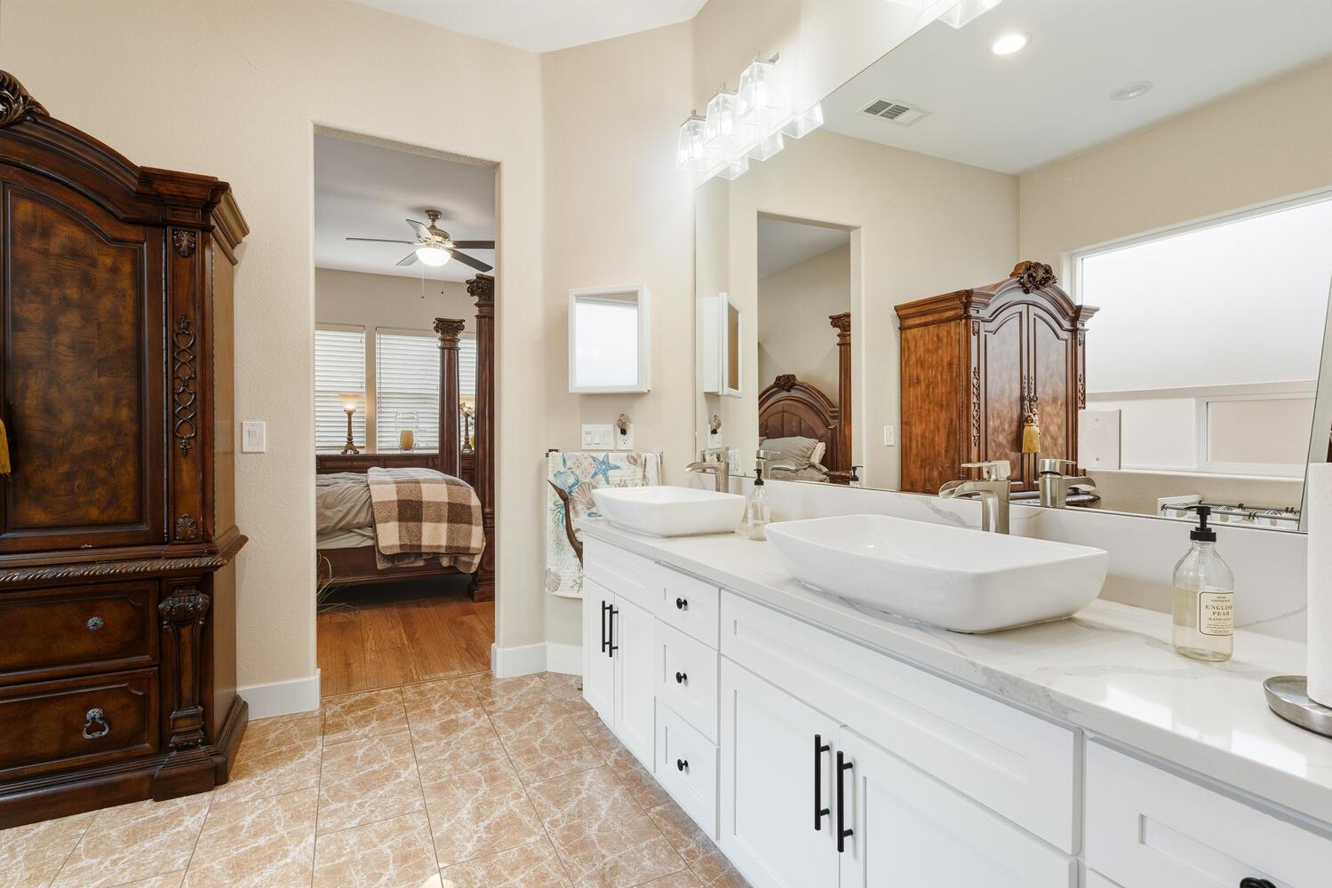 Tracy, California, 95377, United States, 4 Bedrooms Bedrooms, ,3 BathroomsBathrooms,Residential,For Sale,2001964