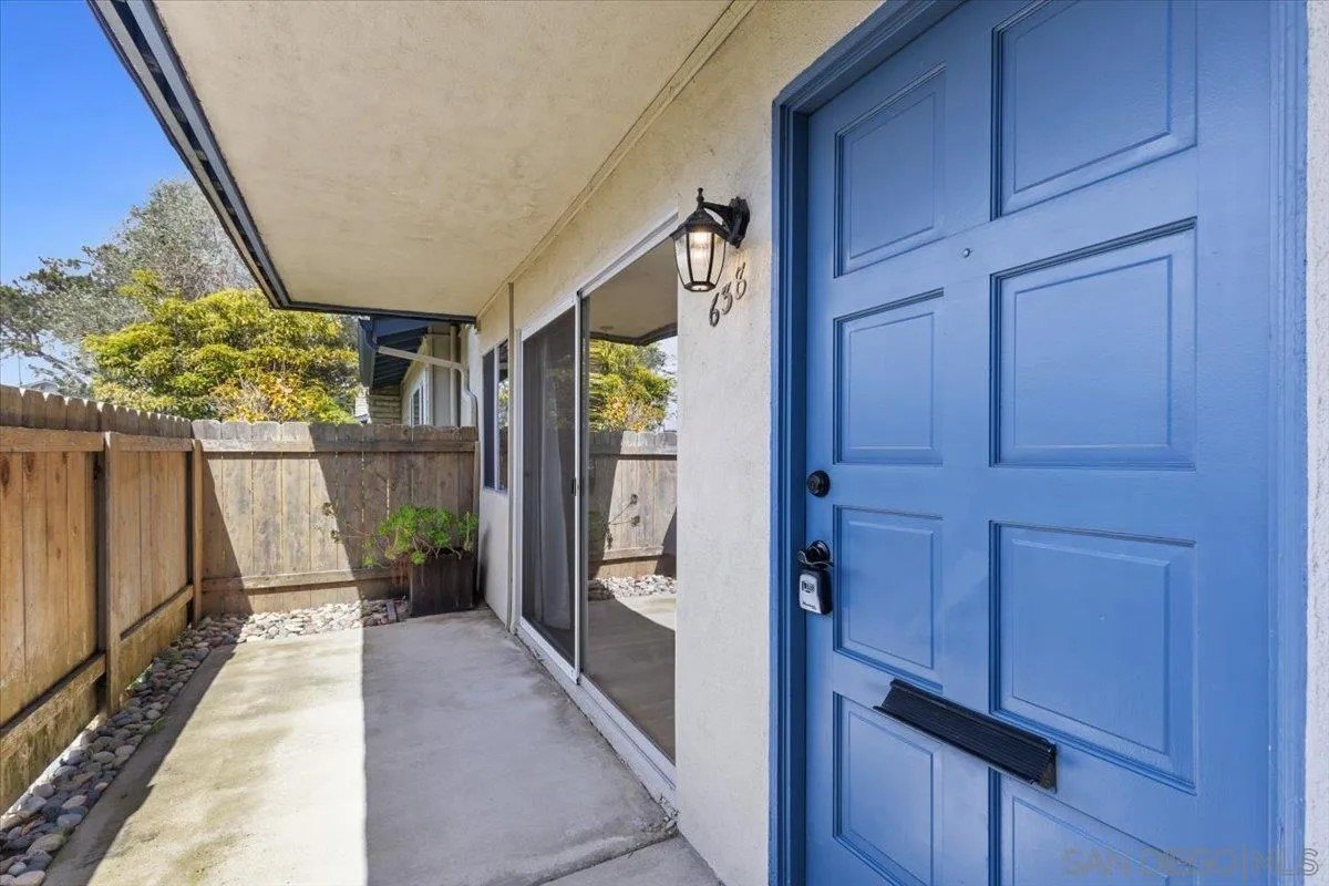 Solana Beach, California, 92075, United States, 2 Bedrooms Bedrooms, ,1 BathroomBathrooms,Residential,For Sale,1911120