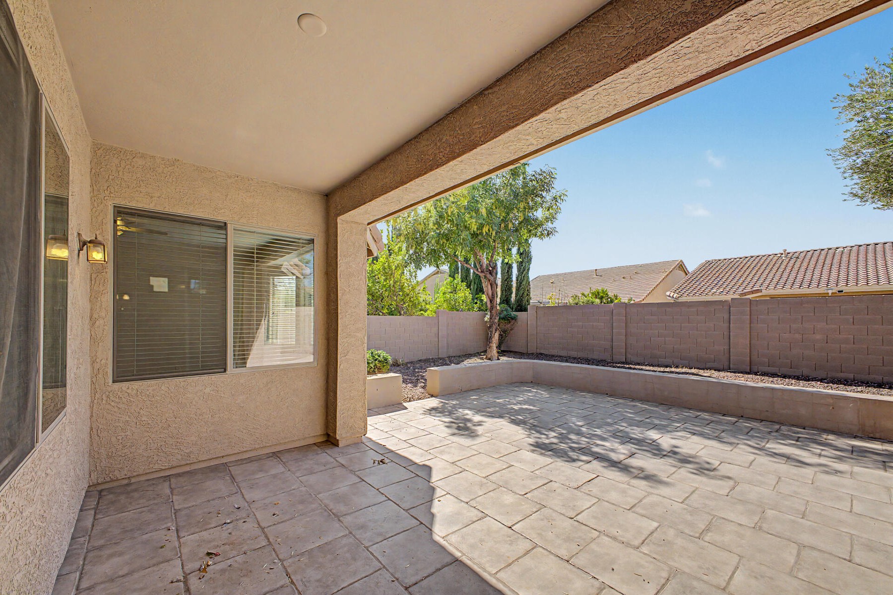  2124 W Red Bird Road  Phoenix, AZ - 物件實景