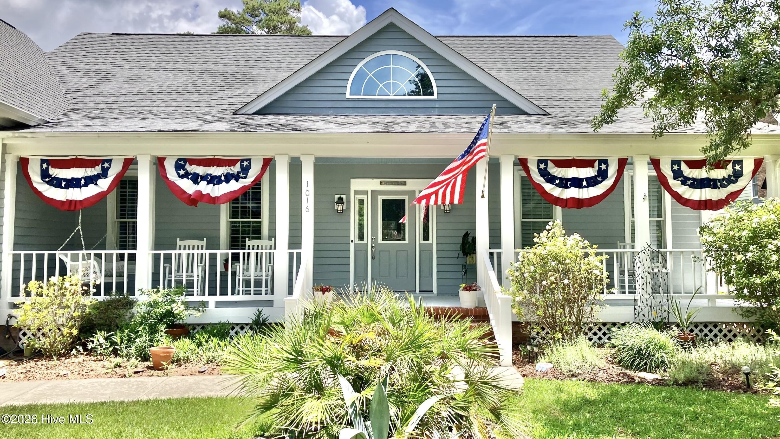 Southport, North Carolina, 28461, United States, 3 Bedrooms Bedrooms, ,2 BathroomsBathrooms,Residential,For Sale,2048471