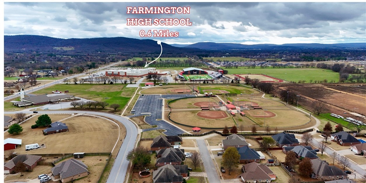 Farmington, Arkansas, 72730, United States, 4 Bedrooms Bedrooms, ,3 BathroomsBathrooms,Residential,For Sale,1998825