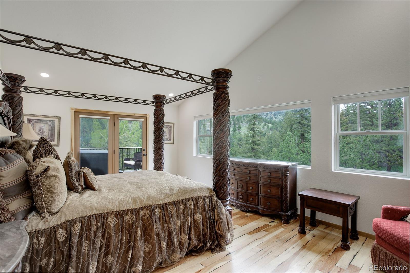 Lyons, Colorado, 80540, United States, 3 Bedrooms Bedrooms, ,1 BathroomBathrooms,Residential,For Sale,1942117