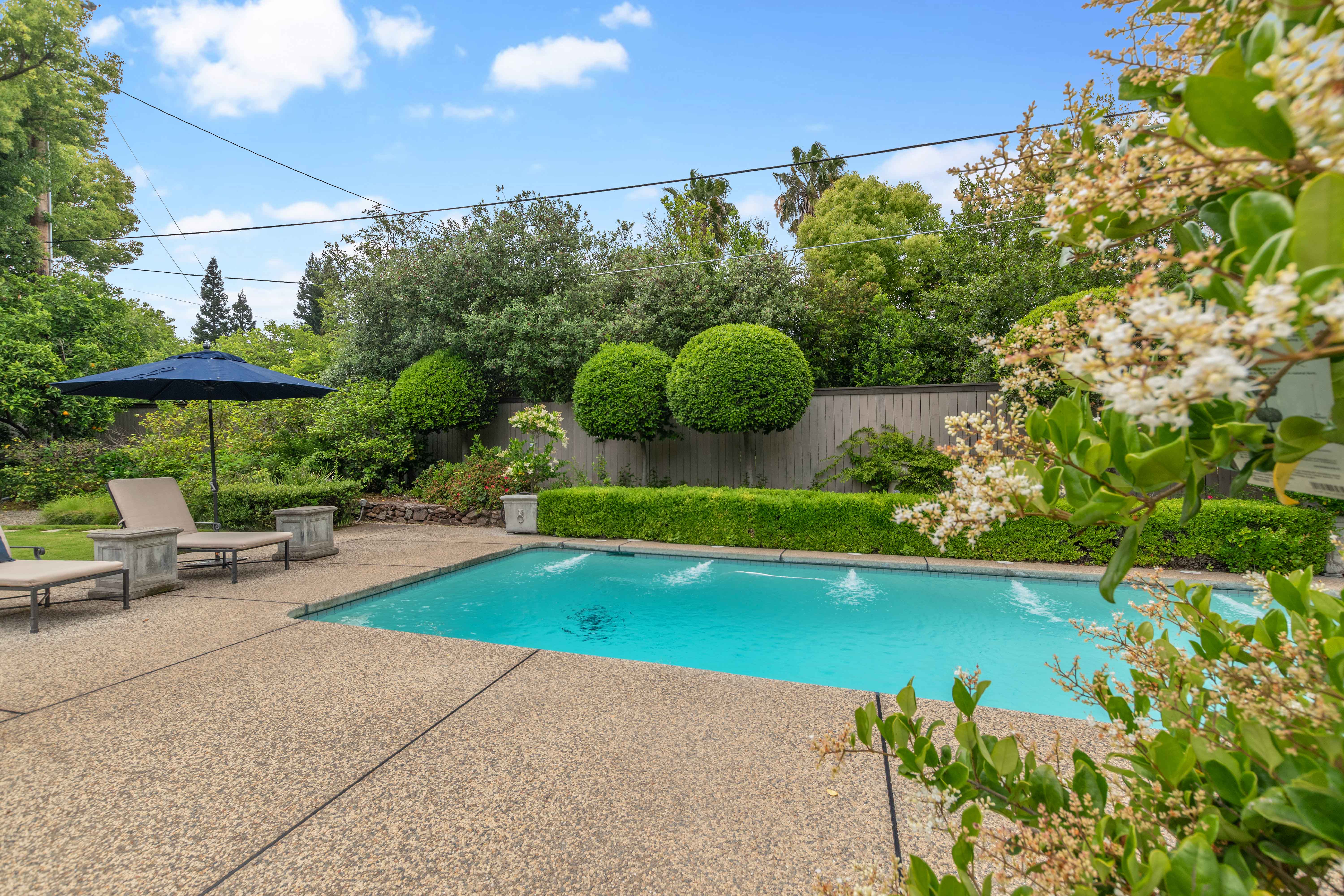  400 Crocker Road, Sacramento, CA 95864 - 物件實景